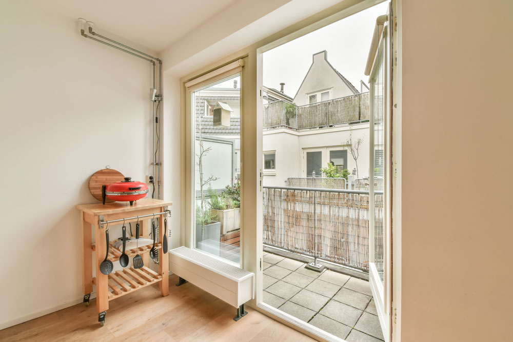 балконная дверь